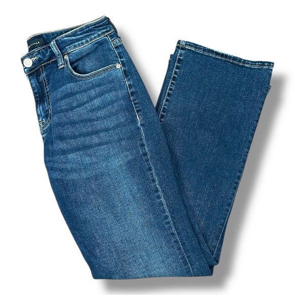 Aeropostale Dark Wash Curvy Mid Rise Bootcut Jeans sz 6 Short - Picture 1 of 6